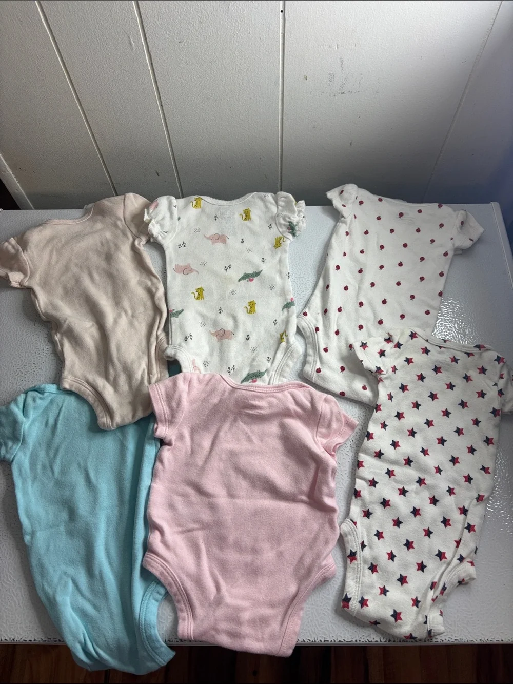 493 - Carter's Onsies Short Sleeve